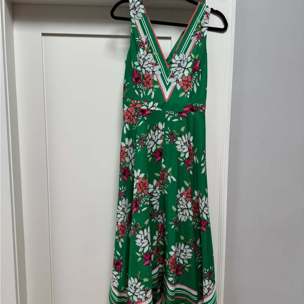 Floral Green Sleeveless Dress
